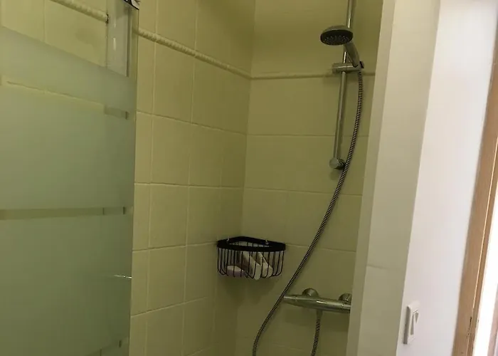 Ernella דירה בסטיה